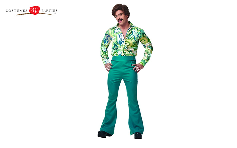 Retro 1970s disco costume idea for a bar crawl.
